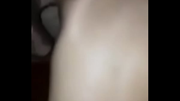 Gái Việt thích bị nắm tóc