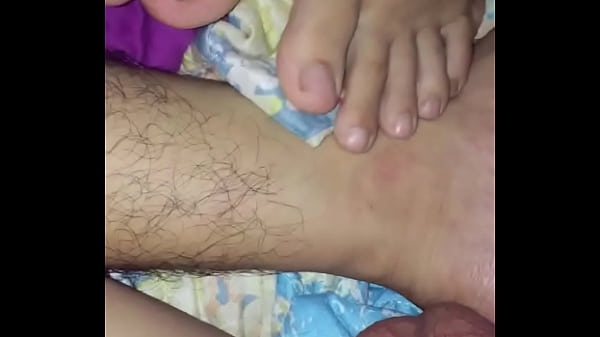 Vợ đẹp thích handjob